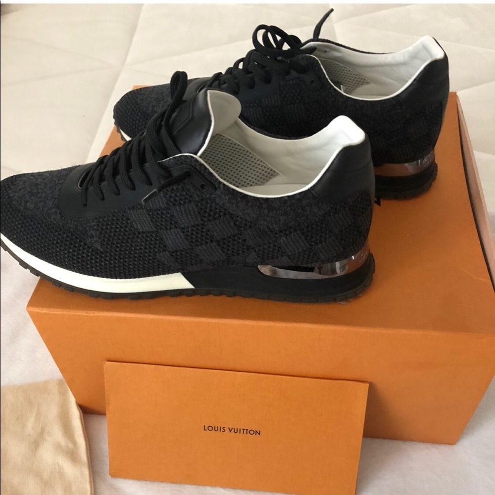 Louis Vuitton shoes size 10 European size 11 US - Picture 3 of 3